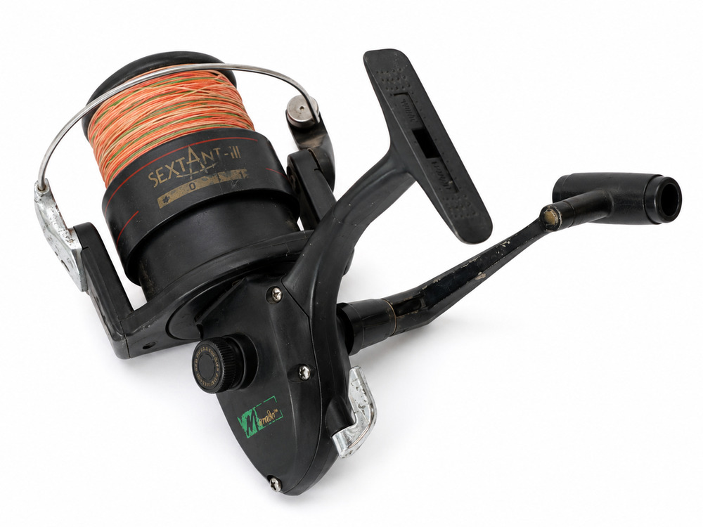Vintage Mirado Sextant III Spinning Fishing Reel With Line Black